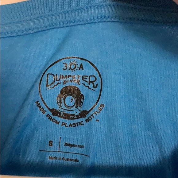 Mermaid vneck tee - Picture 3 of 5